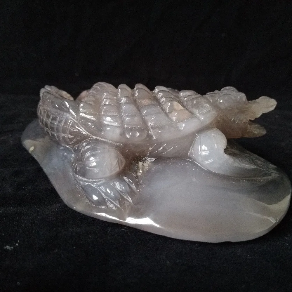 crocodile Sobek sculpture Natural Stone agate  geode Crystal clust hand engraving home decoration accessories Stone work Statue
