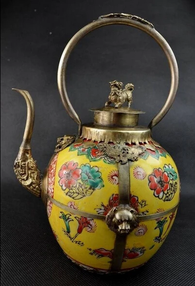 Collection of Chinese antique handmade bronzes high-quality brass kylin teapot ornaments