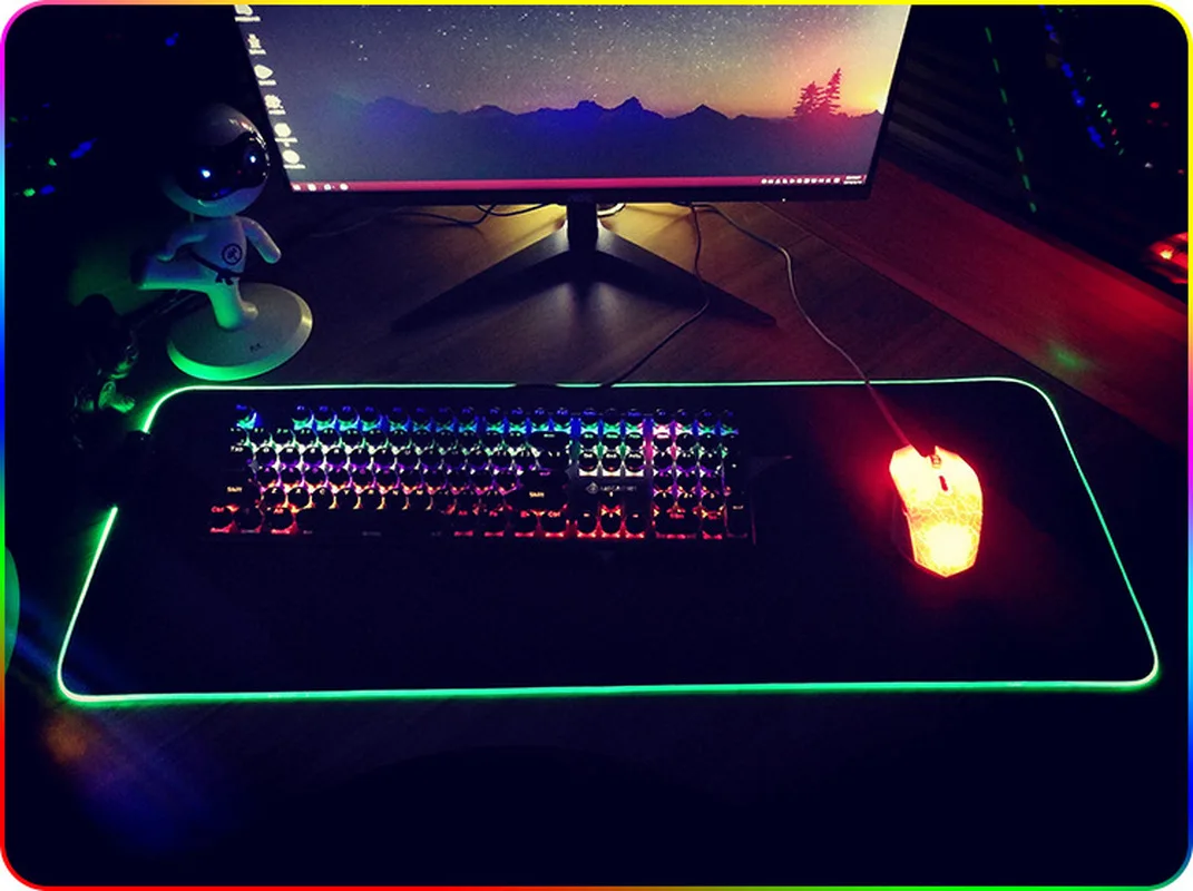 

Professional Big LED RGB Gaming Mouse Pad Overwatch Desk Keyboard Mat USB Lighting Computer Mouse World Map Gamer for LOL Dota
