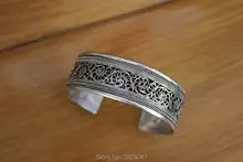 

BR013 Tibetan Silver Vintage Lucky Flower Silks Bangle Bracelet Nepal Handmade 22mm Wide Open Back Cuff 2018 New Arrival