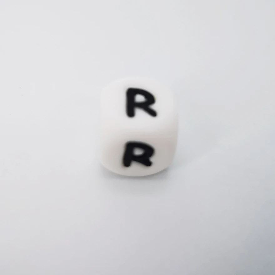 10 шт. Алфавит буквы 12 мм силиконовая форма для кубиков Прорезыватель бисер BPA бесплатно пустышка цепь буквы бусины для DIY имя на браслете ожерелье игрушка - Цвет: 10pcs R