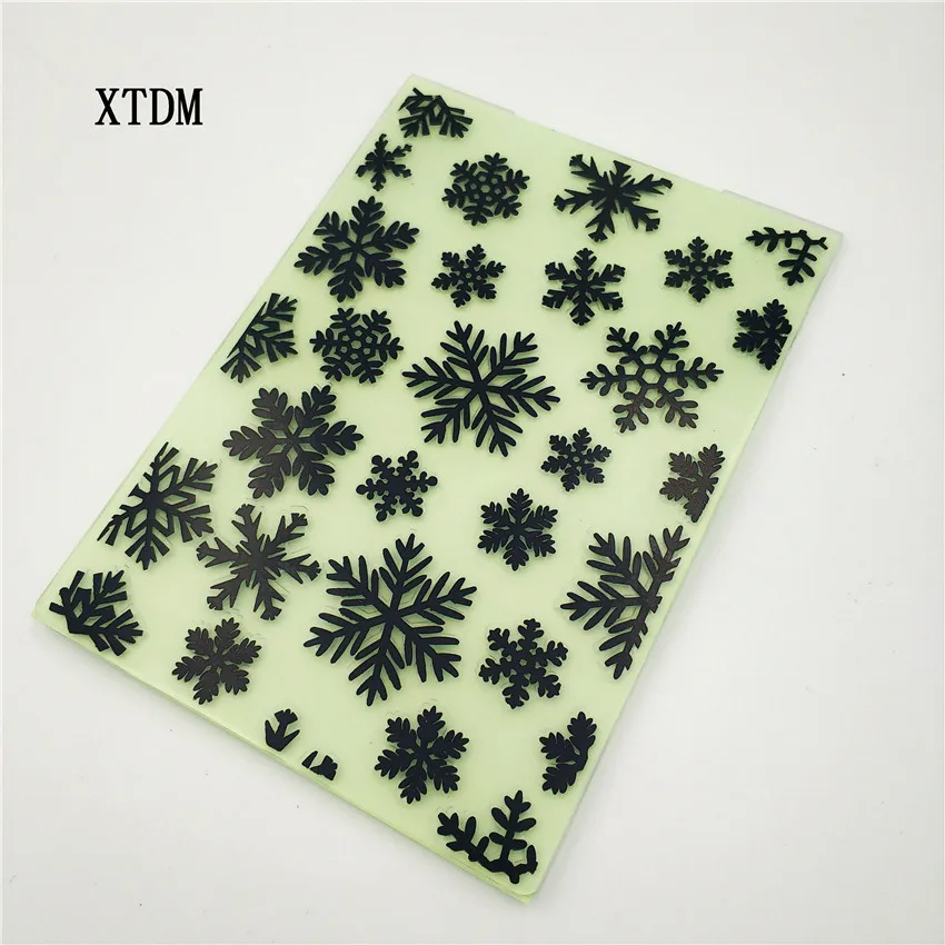 

HOT plastic snowflake template craft card making paper card album wedding decoration scrapbooking Emobossing folder