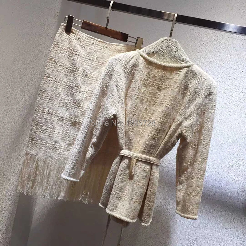 Роскошные F/W тканые Куртка Верхняя одежда с поясом-завязкой и кружевной отделкой+ тканые юбка миди с бусинами и кисточками-комплект из двух предметов