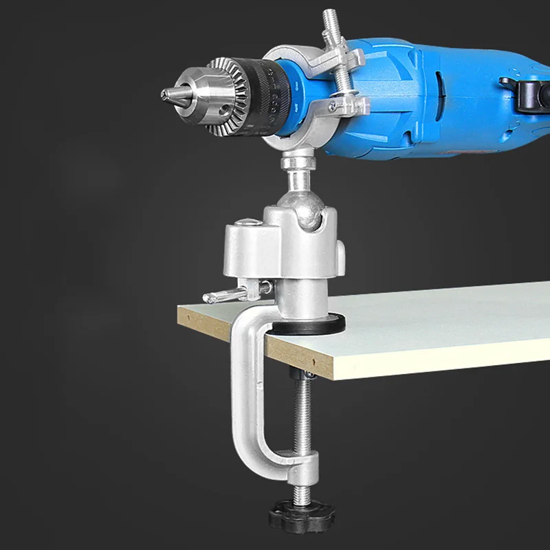 8975337039_717671753