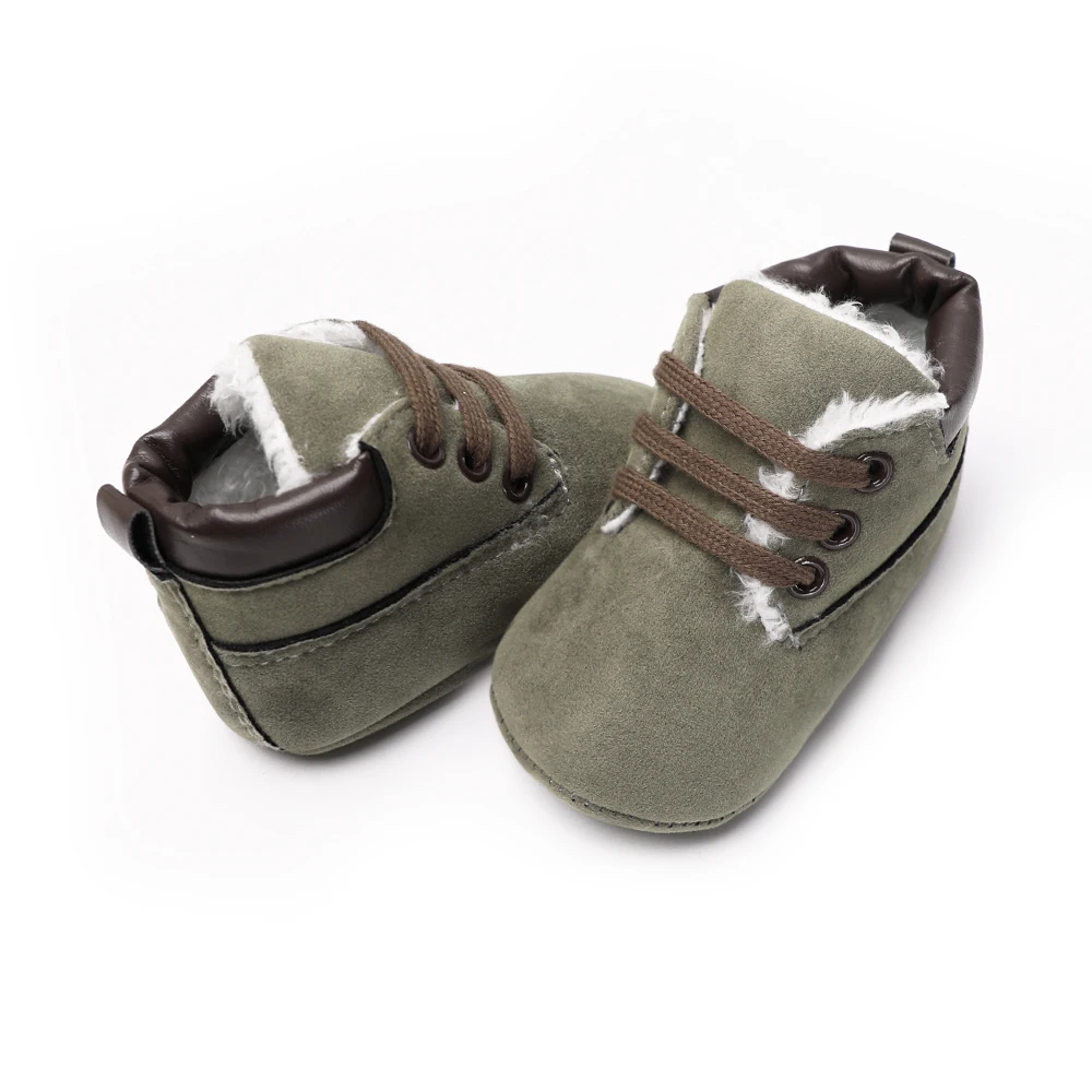 Детская обувь для маленьких мальчиков и девочек с мягкой подошвой; зимняя теплая обувь для малышей из флока; мокасины для новорожденных; Детские ботиночки для мальчиков