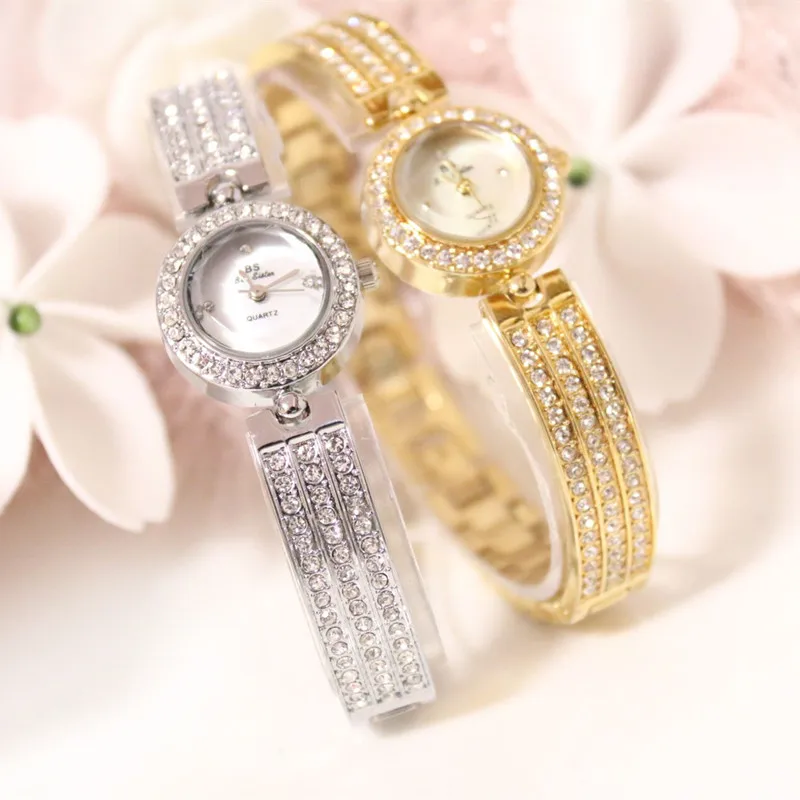 

New Hot-selling Mother-of-pearl Pearl Strap High-end Chain Watch Rhinestone Pearl Female Watch Without Digital Rhinestone Scale