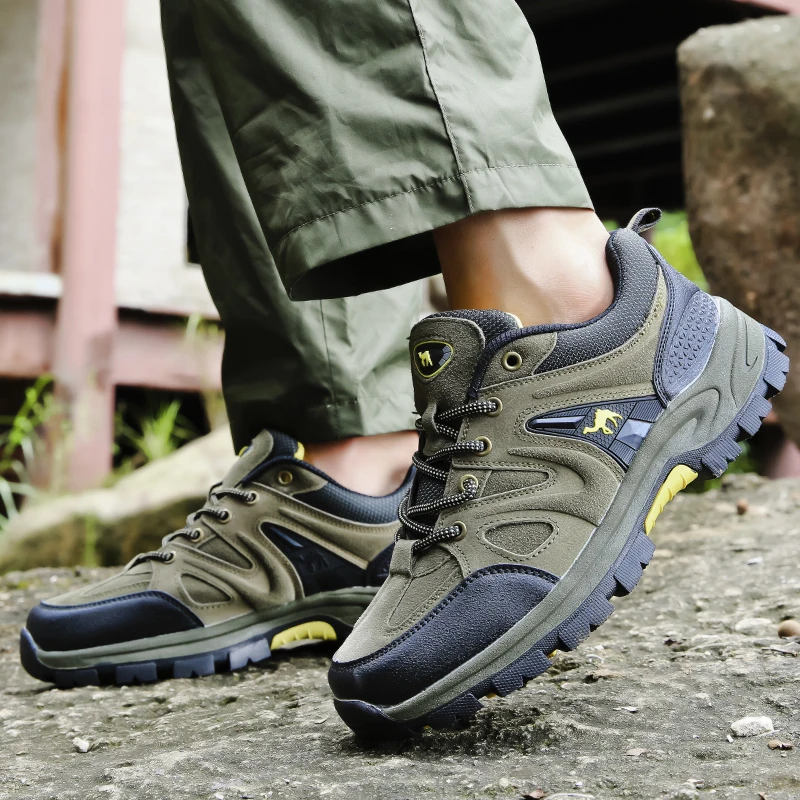 Man Trekking Hiking Shoes Spring Autumn Comfort Men Sneakers Light Brown Army Green Trail Shoes Lace Up Camping Sneakers