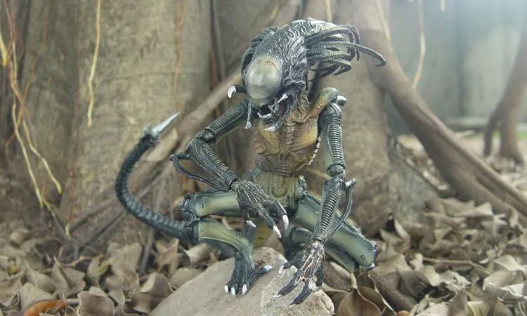 neca predalien