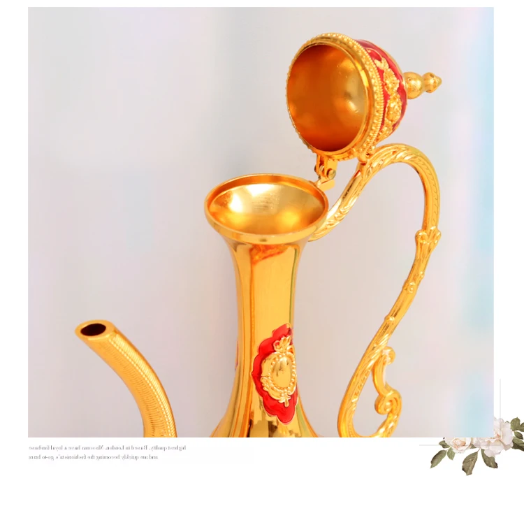 Русская креативная водка; Вино бокалы для бренди золотой бокал с фляжками на бедрах лоток гравировальный дробилка высокая спиртная посуда подарок