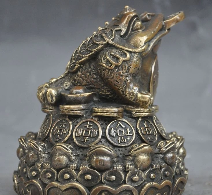 

chinese bronze fengshui wealth Golden Toad spittor yuanbao money lucky statue