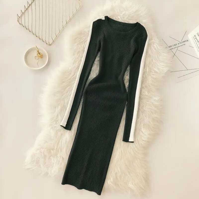 Женское трикотажное платье ALPHALMODA белое Полосатое с длинным рукавом Повседневное