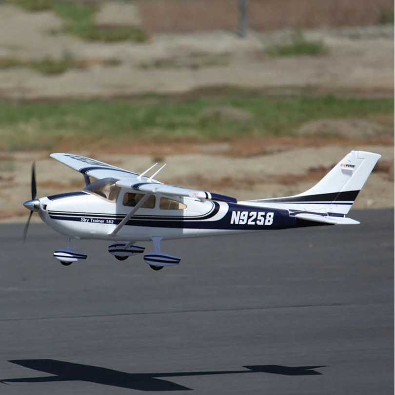 fms sky trainer 182 v2