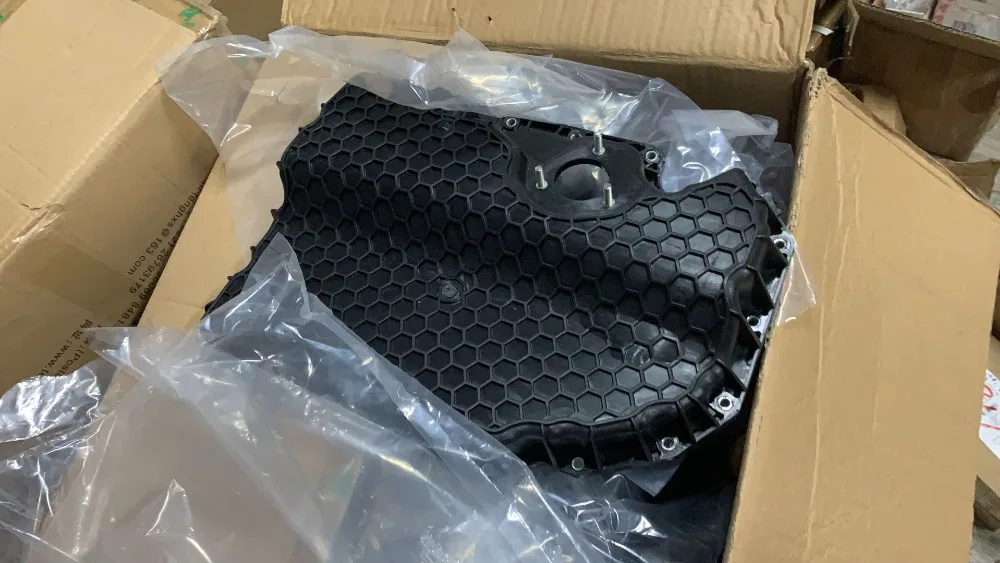 Масляный поддон двигателя для Golf R SW Audi A3 S3 L4 15 16 OEM 06K103600R|Маслосборники| |