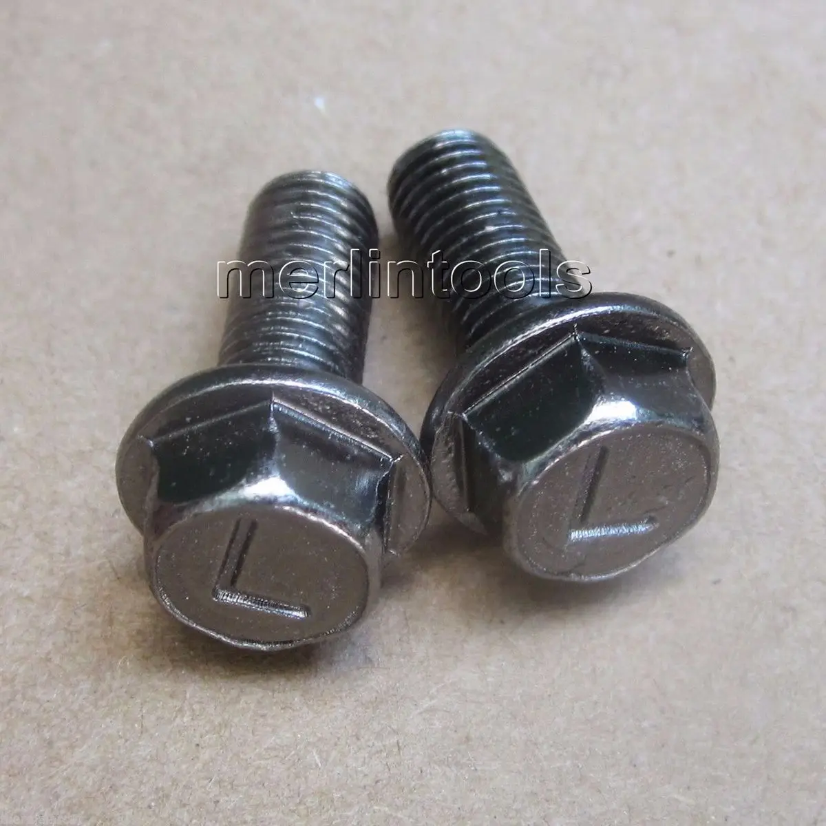 

2Pcs Saw Blade Bolt M6 x 18mm Left Hand Thread