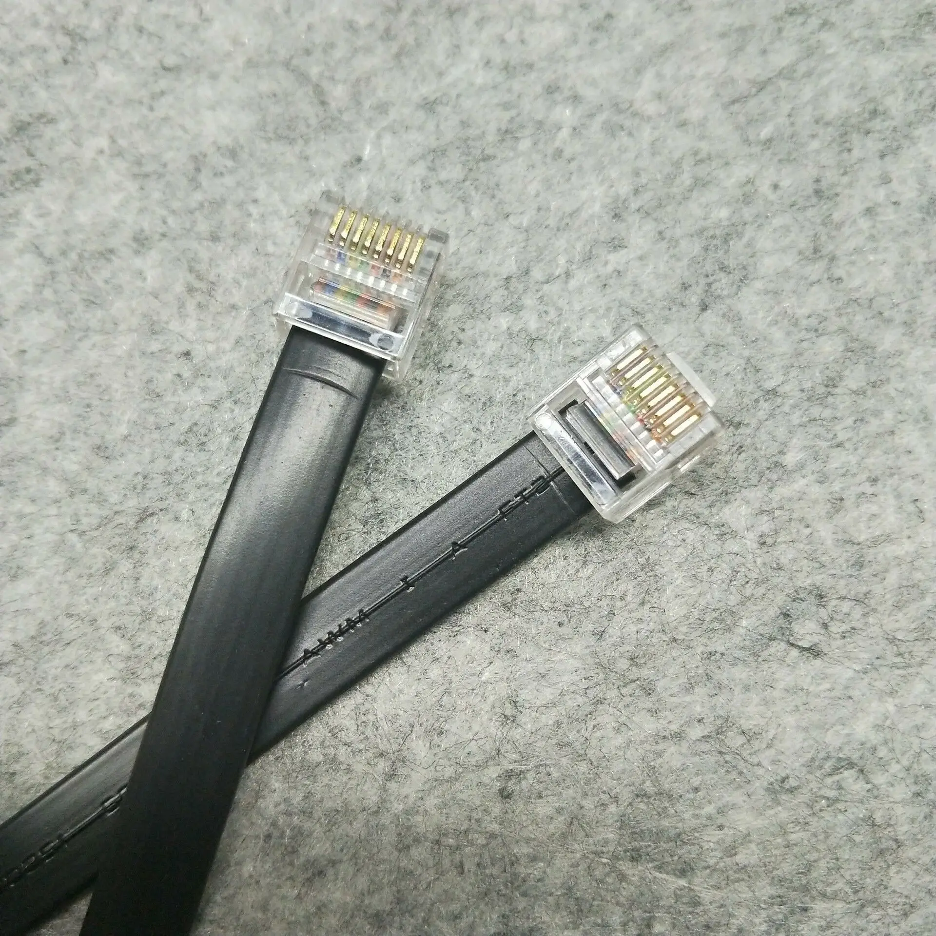 Cabos de computador e conectores