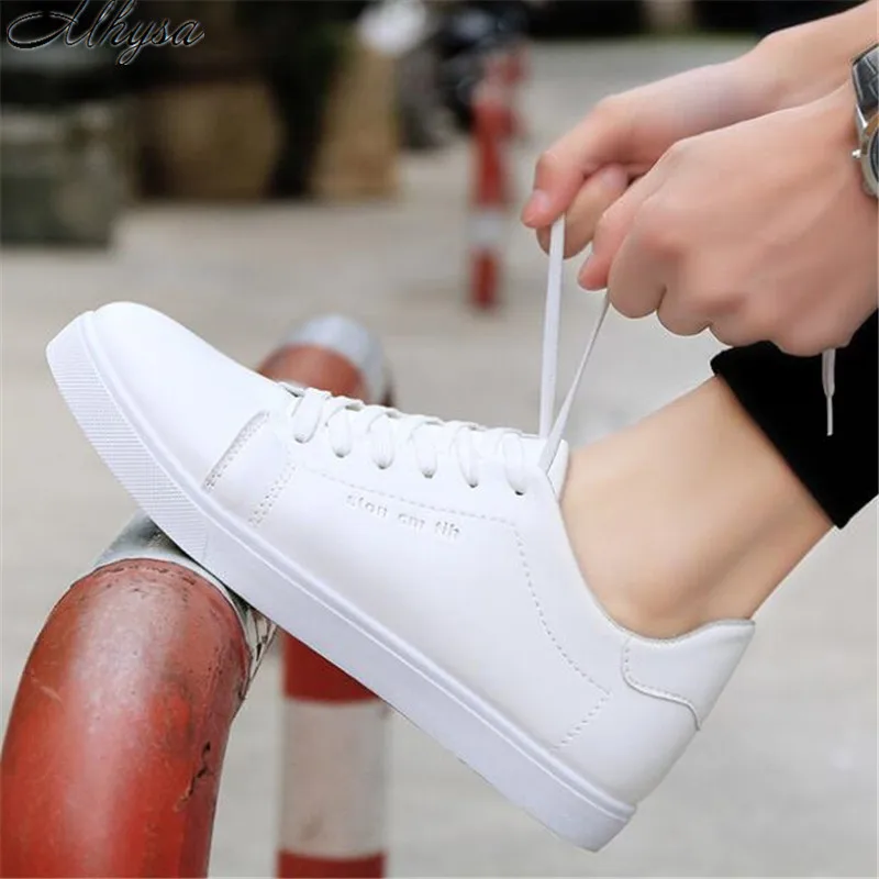 Mhysa 2019 spring new autumn white men's canvas shoes fashion comfortable breathable casual shoes men's flat shoes sneakers L215