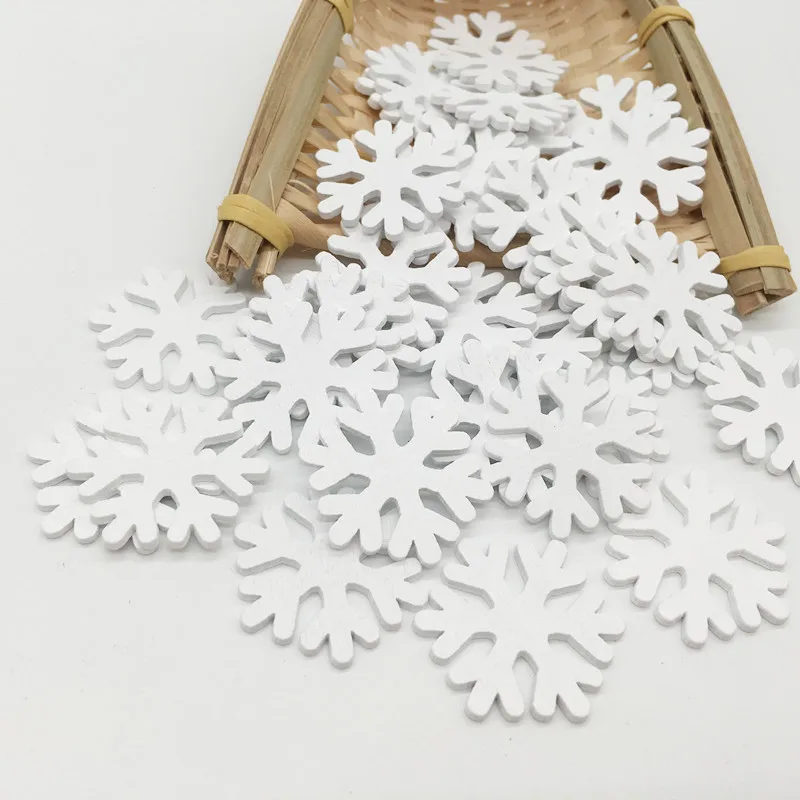 

100pcs DIY Christmas Mini Snowflake Wooden White Snow Flake Craft Christmas Decoration Supplies