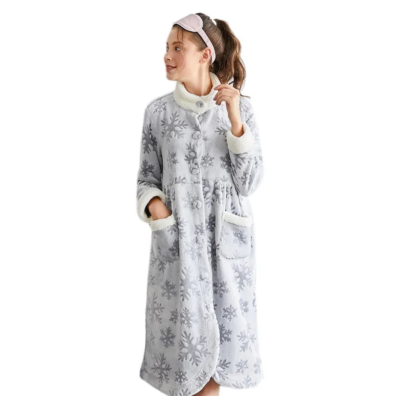 Женский зимний теплый фланелевый Халат с пуговицами и принтом снежинки, банный халат с карманами, Дамская пижама, ночная рубашка, одежда для сна, домашняя одежда - Цвет: Gray L