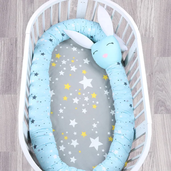 Newborn BabyAround Cushion cartoon Foldable Prevent bruises Crib Baby Bed cotton Safety Protection Portable BMT022 - Цвет: C