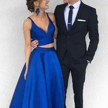 Пикантные Королевский синий Двойка длинные платья для выпускного вечера Элегантный Простой сатин Вечерние платья на бретельках с v-образным вырезом торжественное платье