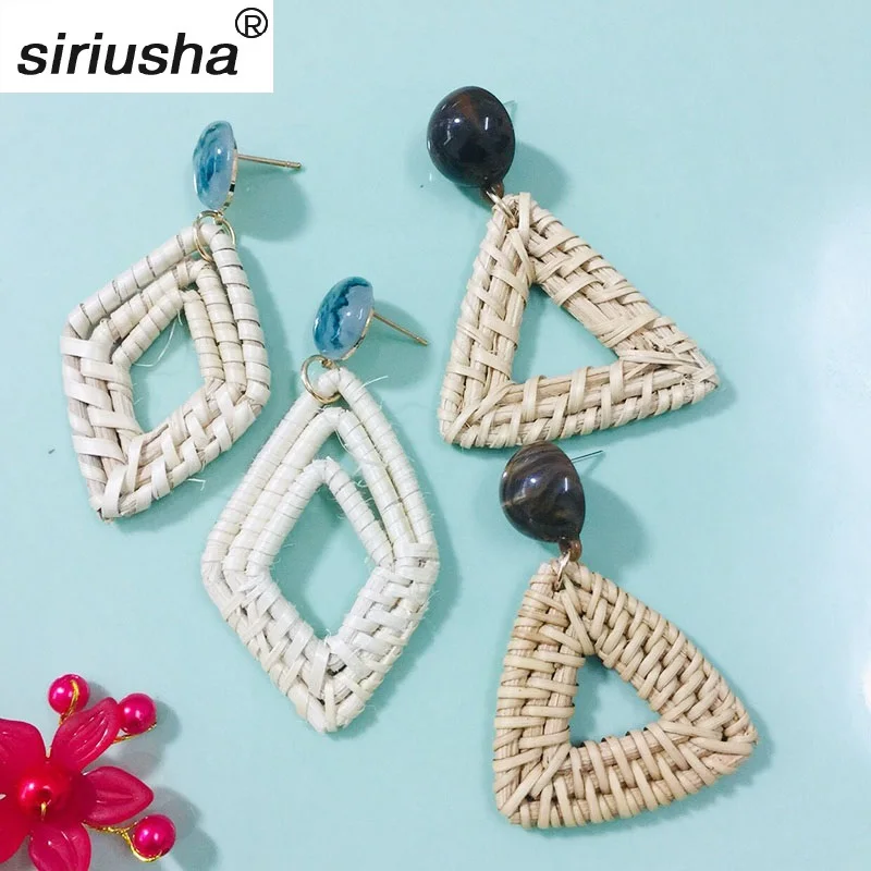 

Trends in Europe and America Personalized hand-woven rattan fashion ear jewelry long geometric pendant earrings wholesale Y867