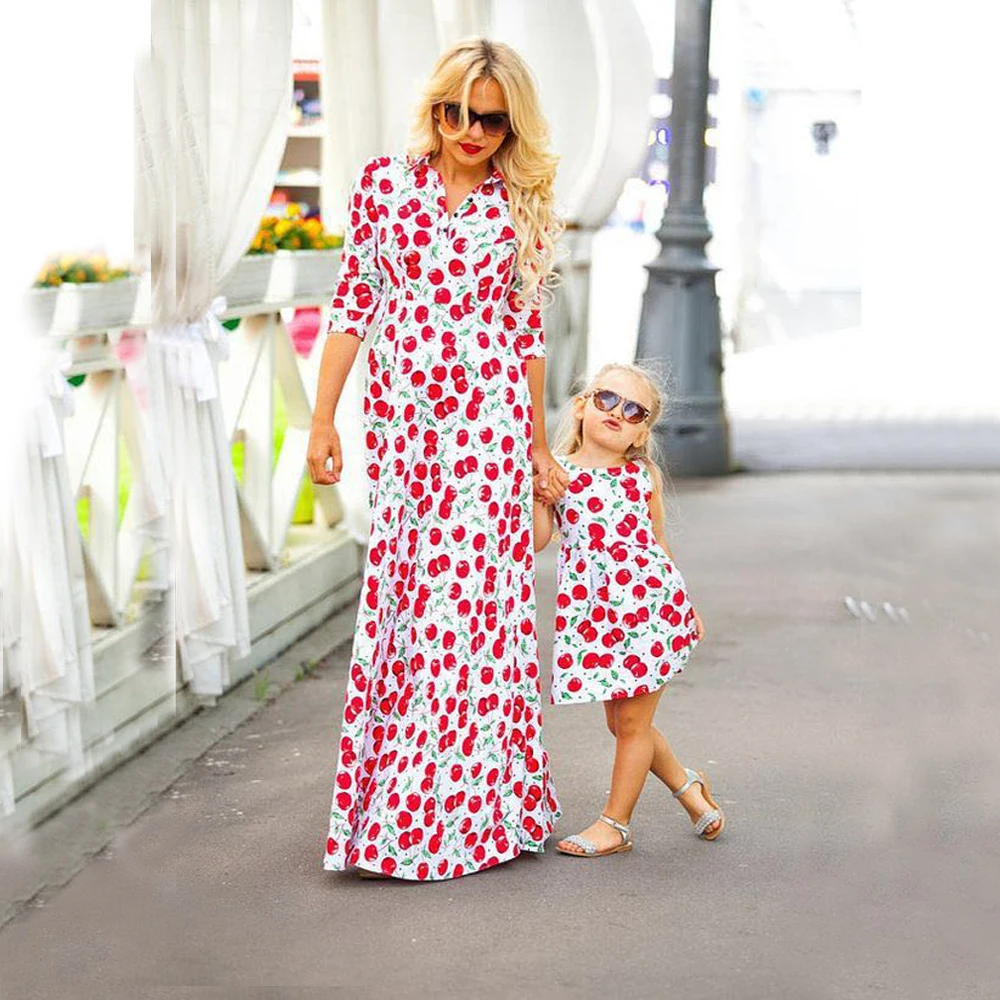 платье для мамы и дочки. платья фэмили лук для мамы и дочки. платья фэмили лук для мамы и дочки. платье мама и дочка одинаковые. платье для мамы и дочки.