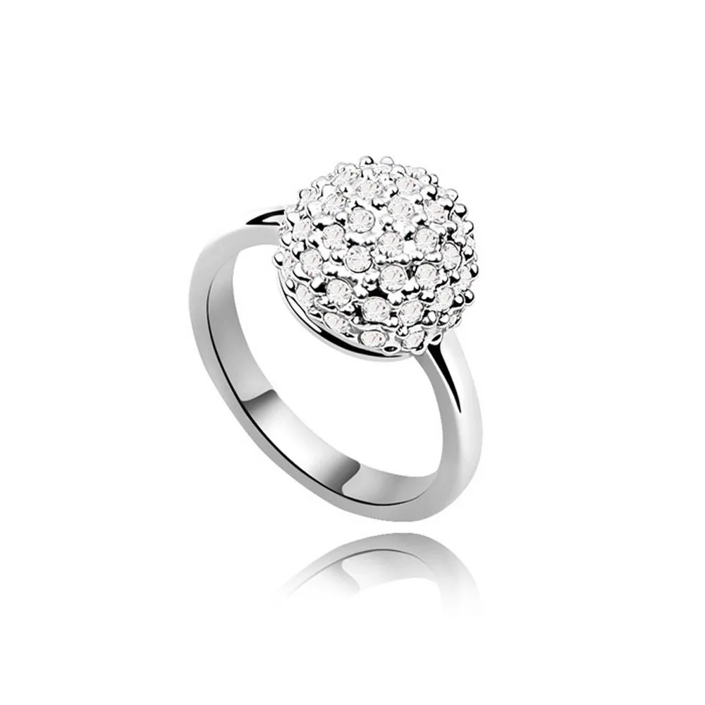 

2016 hot sale charming ball ring made with Czech Crystal good for Christmas gift Bijoux Wholesale