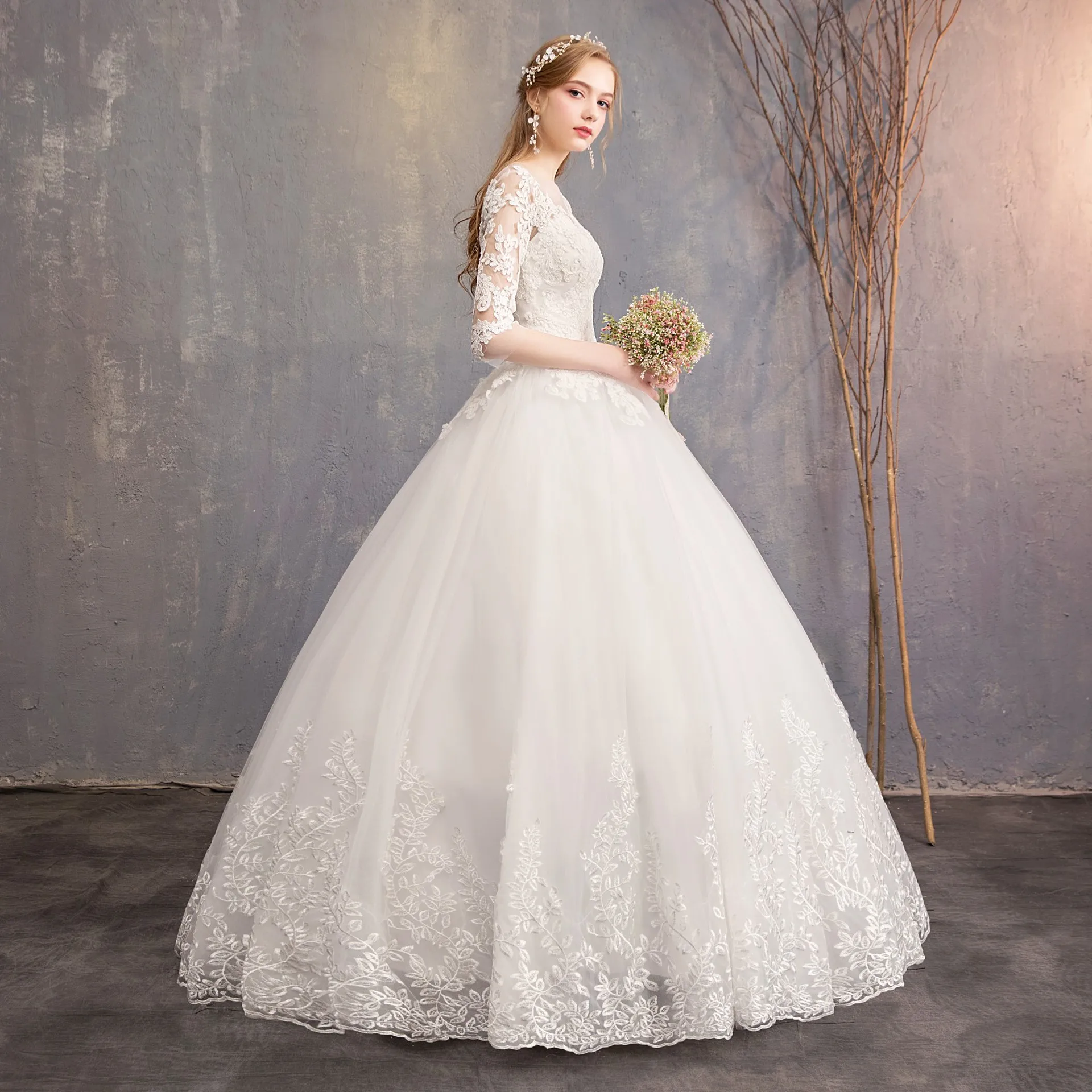 2022 New Arrival EZKUNTZA Half Sleeve Wedding Dress Lace Ball Gown Princess Simple Plus Size Bride Dress Vestido De Noiva 3