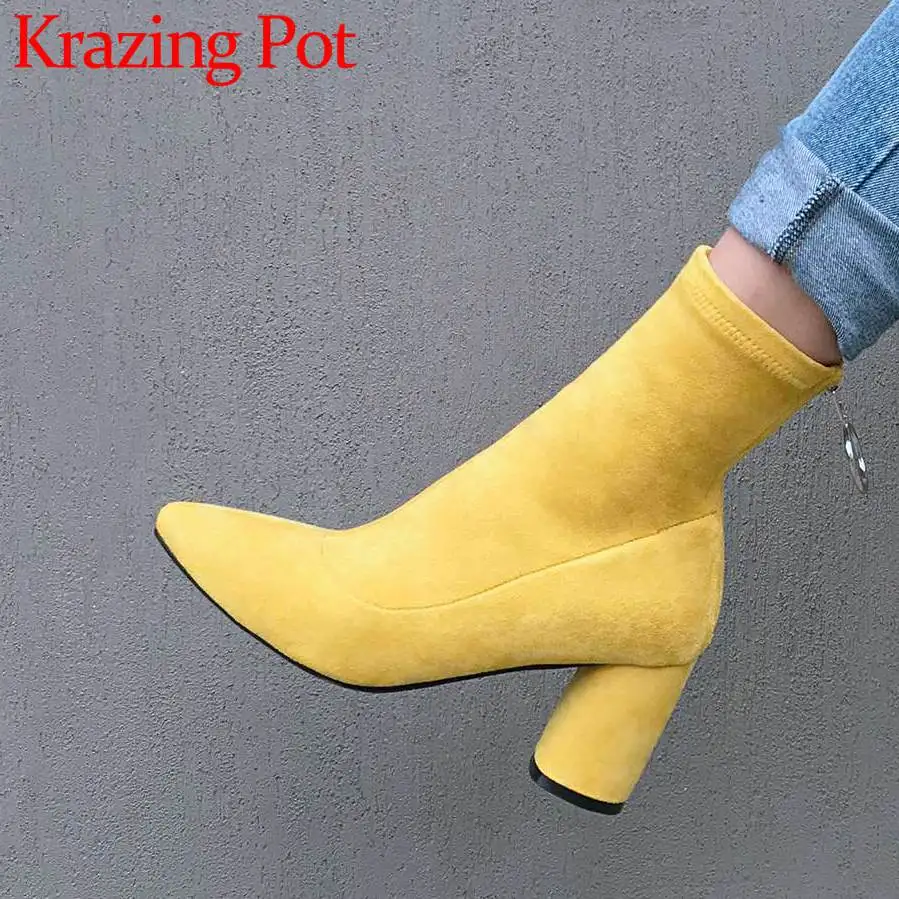 

2019 high quality metal ring flock thick high heels pointed toe zipper handmade concise style black yellow color ankle boots L06