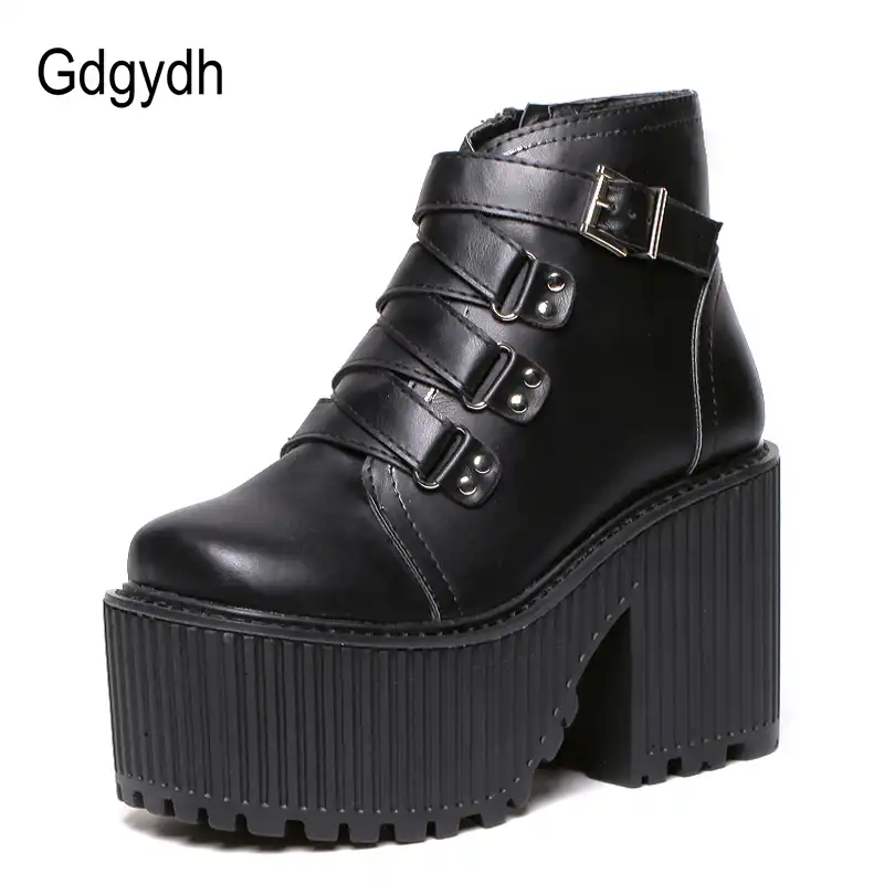 rubber heel boots