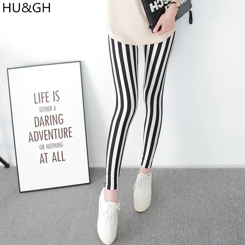 Noir et Blanc À Rayures Verticales Imprimé Femmes Leggings Mode décontracté Élasticité Cheville Longueur Pantalon Femelle Fitnes Legging