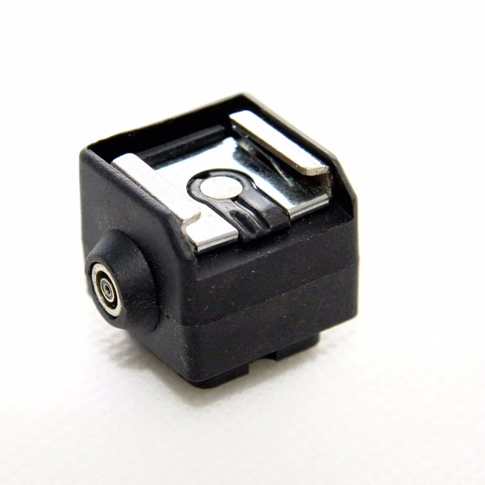 DSLRKIT SC 2 Flash Hot Shoe Adapter with PC Sync socketin Flashes from