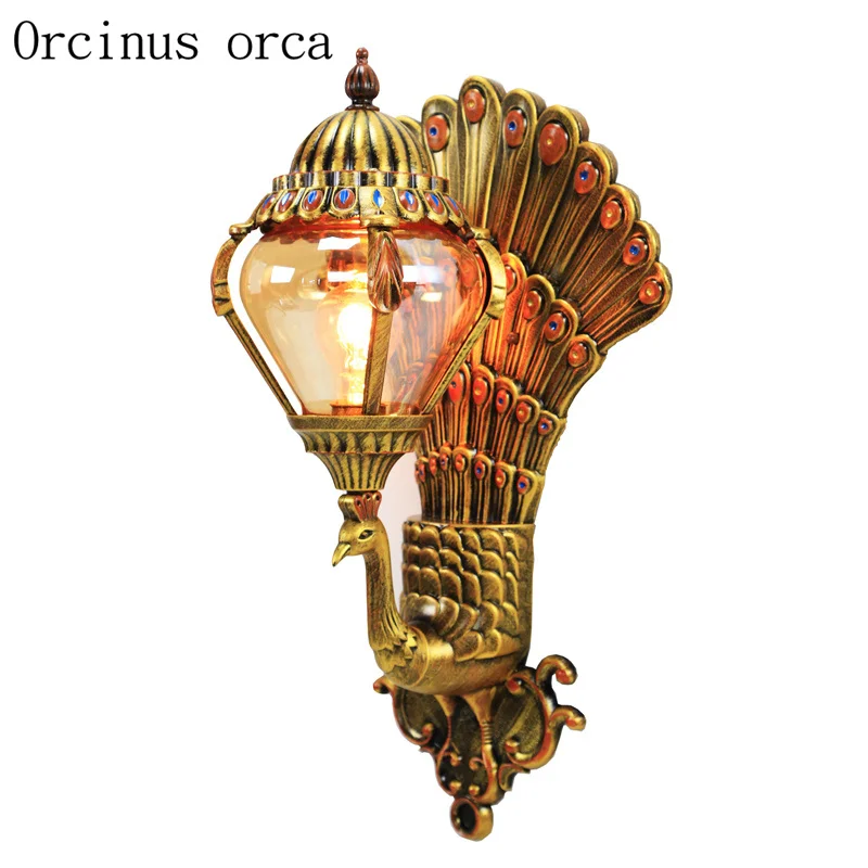 

Creative luxurious peacock waterproof wall lamp courtyard living room corridor personality retro gold LED outdoor wall lamp