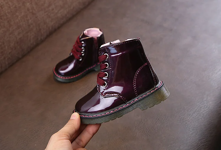 Новая детская обувь осенние ботинки для мальчиков удобные ботильоны для девочек детская обувь для младенцев кожаные ботинки 019