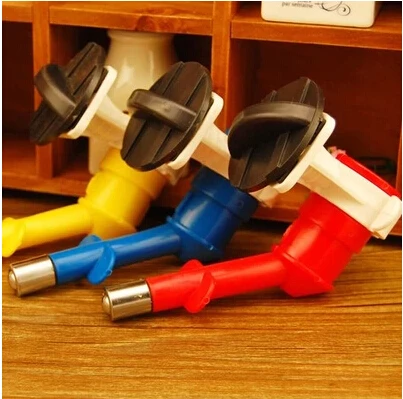 Superior Easy Use font b Pet b font Dog Drinking Kit Hanging Water Bottle Head E2shopping