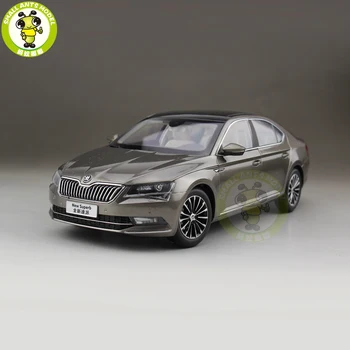 

1/18 SUPERB Diecast Metal CAR MODEL Toy Girl Boy Birthday gift Gold Color