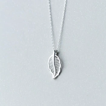 

Leaf Sweet Hollow Literary Fresh 925 Sterling Silver Clavicle Chain Temperament Personality Trendy Female Necklace SNE220
