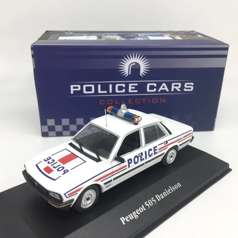 peugeot 408 1:43 масштаб peugeot 408 1:43 масштаб