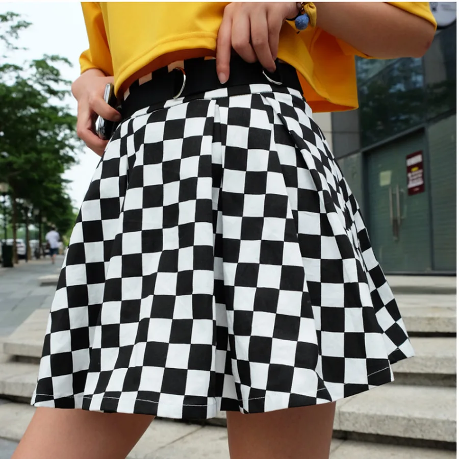 

2019 pleated plaid yoga ladies high waist plaid yoga Harajuku dance Korean short mini yoga