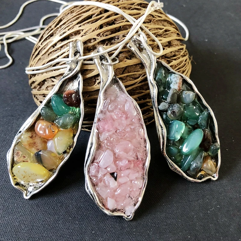 

Free Shipping New Fashion Natural Stone Mixed Color Snake Chain Pendant Necklace