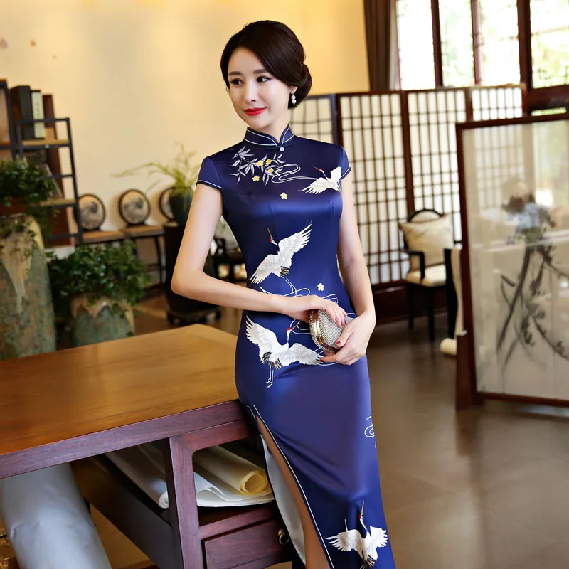 Hot Sale Traditional Chinese Dresses Women Long Qipao Dress New Silk