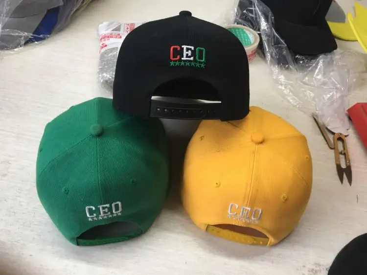 Gorra de béisbol a color personalizada de 100 piezas incluye envío exprés - 2