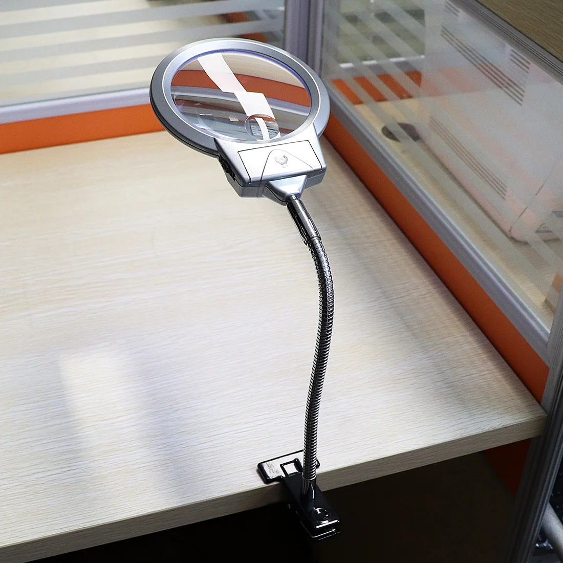 23681-description-6-l0.jpg
