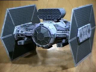 Бумажная модель летательного аппарата «Звездные войны»