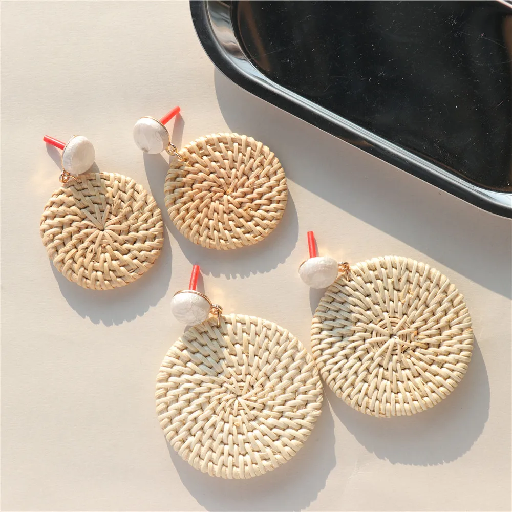 8887911678_349271617