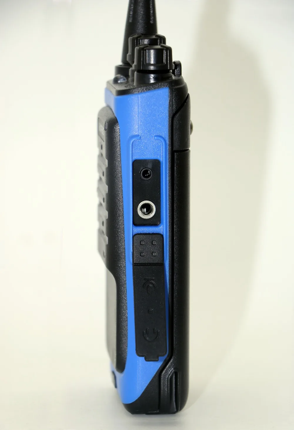 2pcs Baofeng BF-T88 Walkie Talkie BFT88 16CH 5W UHF 400-480MHz cb Portable Radio Transceiver small Wholesale for Russian 2pcs Baofeng BF-T88 Walkie Talkie BFT88 16CH 5W UHF 400-480MHz cb Portable Radio Transceiver small Wholesale for Russian