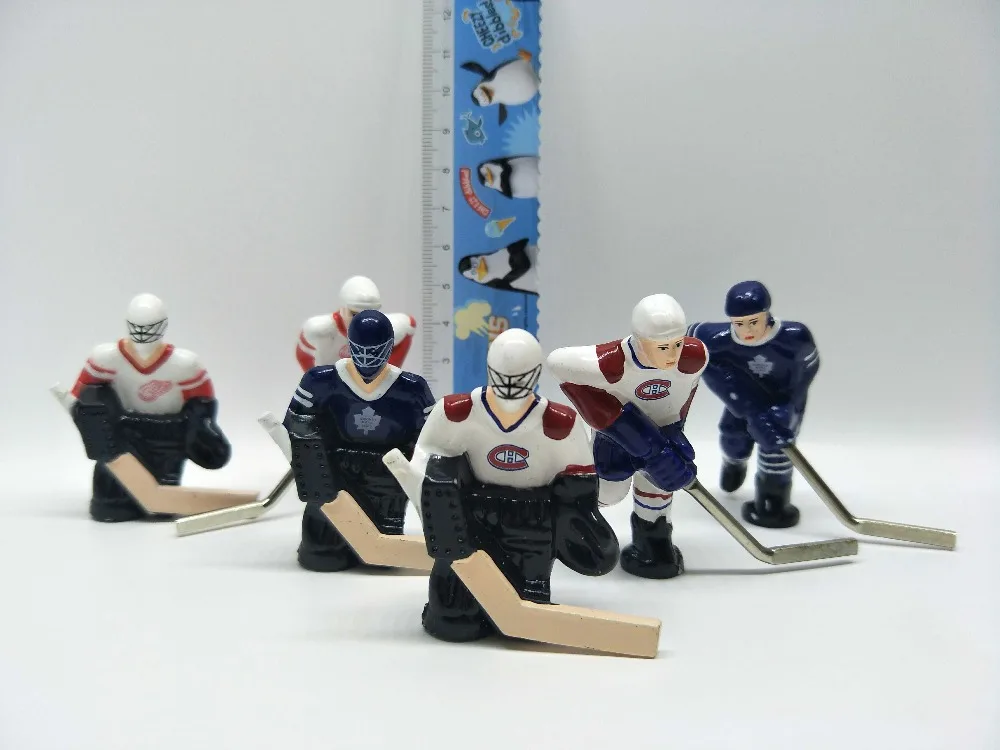 Pvc Figure Canada Ice Hockey Doll Decoration Cake