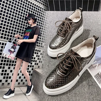 

Women Vulcanized shoes Genuine Leather 22-24.5 cm length Increased round hole ventilation Flat-bottomed sneakers Korean student
