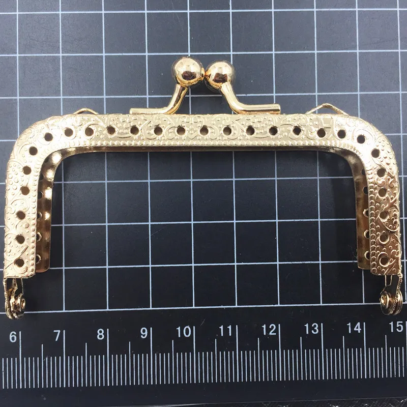 M404-4D