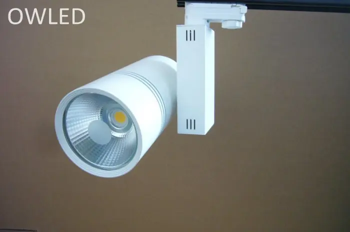 

3 Circuit 4 Wires Very Good Cooling System Full Tilt & Rotation 30W 20W LED Track Commercial Lamp